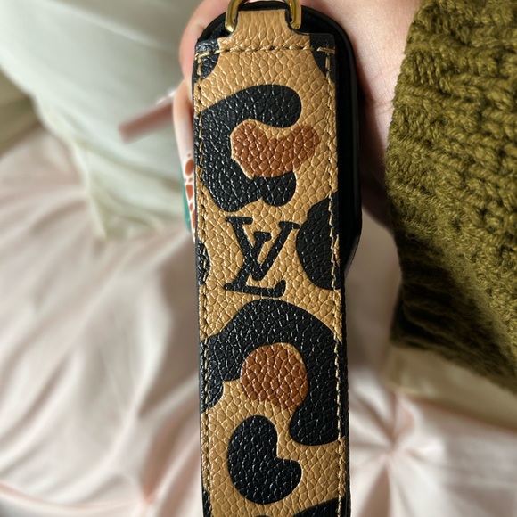 Louis Vuitton Limited Edition Felicie Pochette Wild - Picture 7 of 12